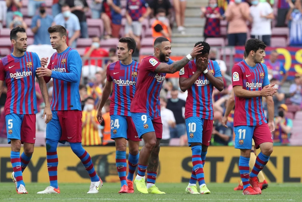 สโมสรฟุตบอล ที่มียอดโพสต์บนโซเชียลมากที่สุด 2021
